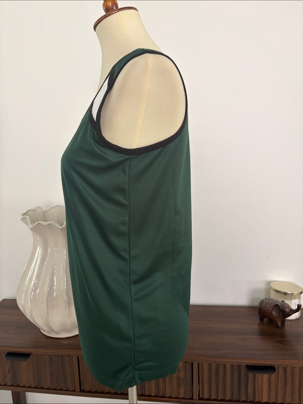 NWOT Women's Athletic‎ Tank Top in Dark Green with White Accents - Picture 3 of 8